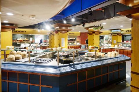 A serving station at the redesigned Carmichael Dining Center now known as Fresh at Carm serves allergen-free foods.